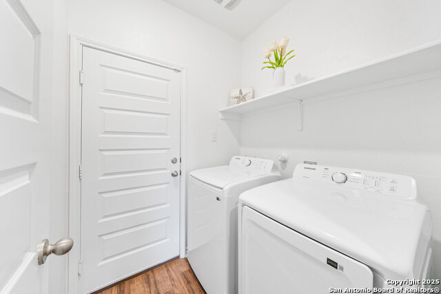 Image 31 of 36 For 10643 Military Drive W 33