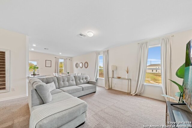 Image 8 of 36 For 10643 Military Drive W 33