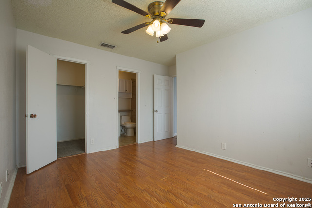 Image 13 of 25 For 7427 Rimhurst