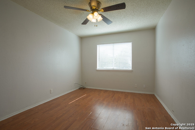 Image 14 of 25 For 7427 Rimhurst