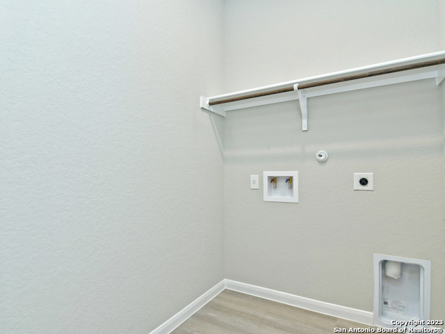 Image 17 of 72 For 31749 Acacia