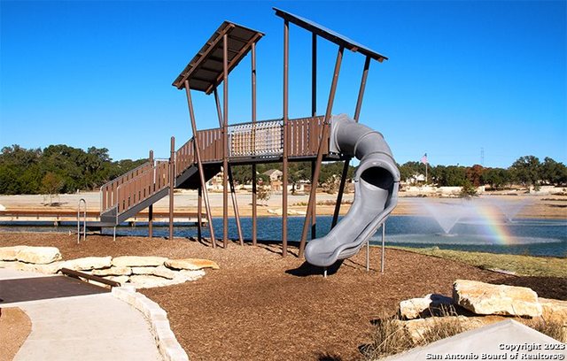 Image 44 of 72 For 31749 Acacia