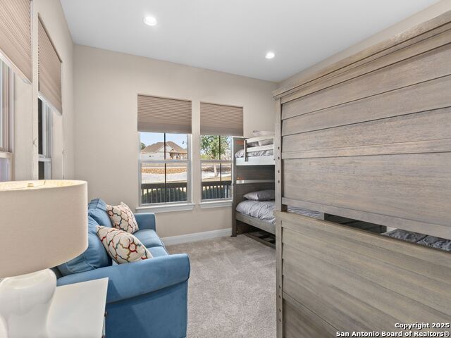 Image 18 of 40 For 1651 Lake Ridge Blvd