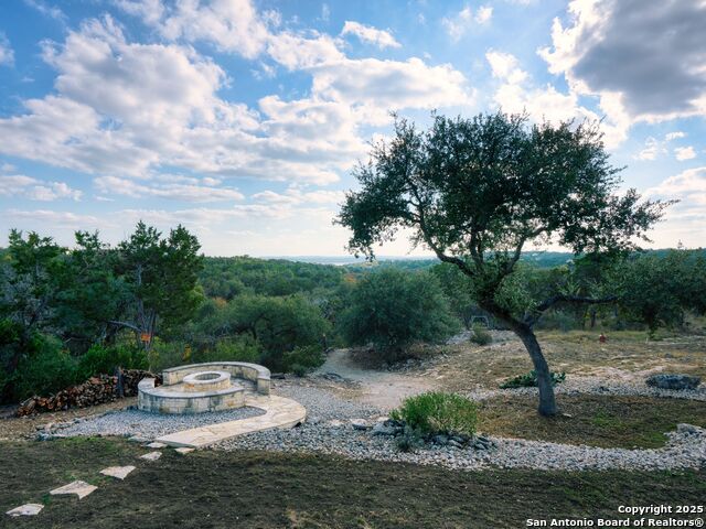 Image 27 of 40 For 1651 Lake Ridge Blvd