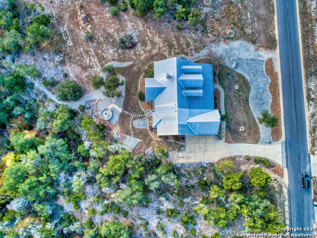 Image 37 of 40 For 1651 Lake Ridge Blvd