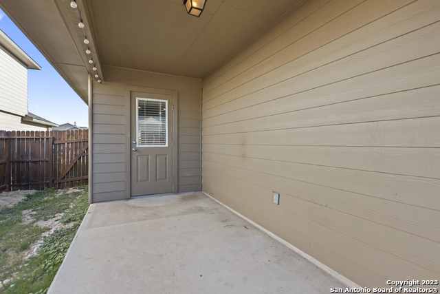 Image 25 of 28 For 13349 Bearded Flat