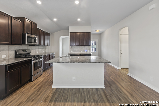 Image 5 of 28 For 13349 Bearded Flat