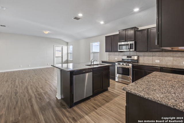 Image 6 of 28 For 13349 Bearded Flat