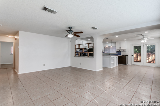 Image 13 of 17 For 9914 Sandbrook Hill