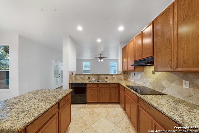 Image 17 of 43 For 8011 Cooper Pass