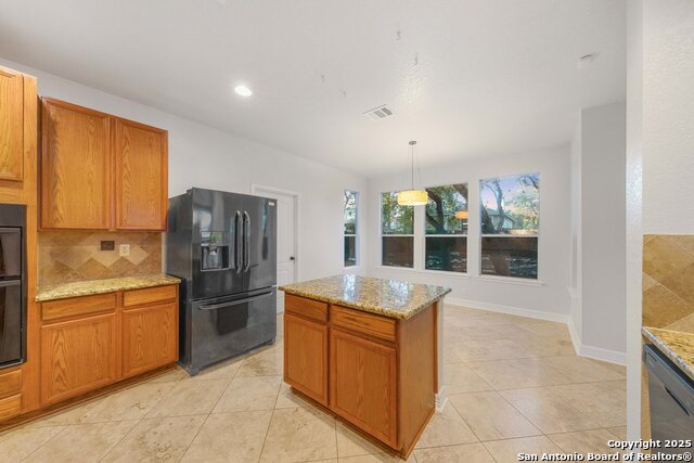 Image 19 of 43 For 8011 Cooper Pass