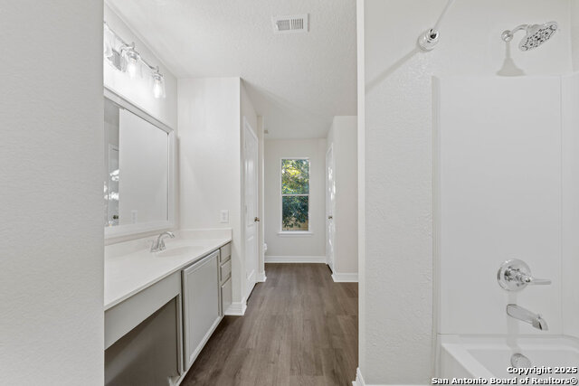 Image 30 of 43 For 8011 Cooper Pass