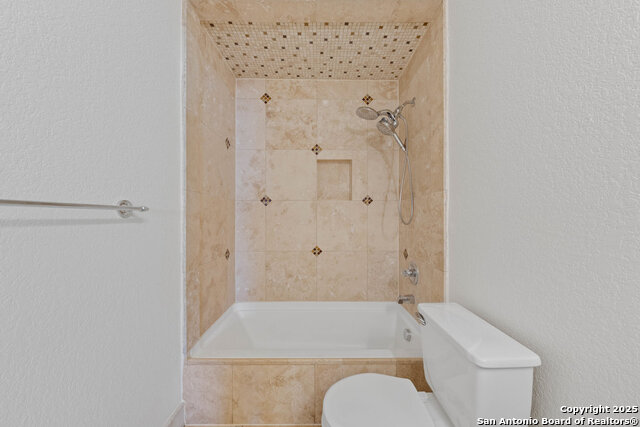 Image 34 of 43 For 8011 Cooper Pass