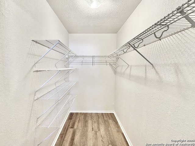 Image 13 of 24 For 6414 Royal