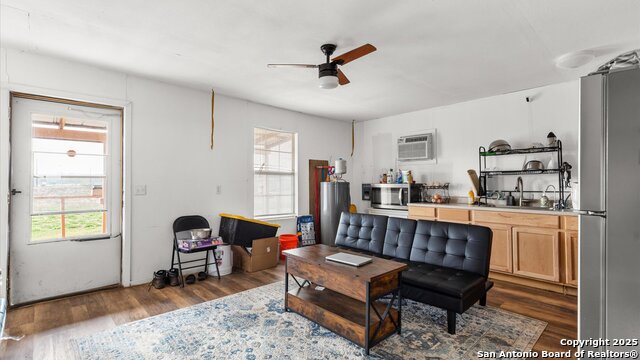 Image 21 of 42 For 6286 Fm 2146