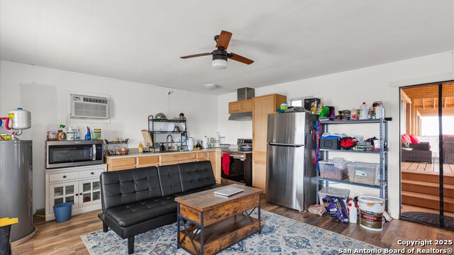 Image 22 of 42 For 6286 Fm 2146