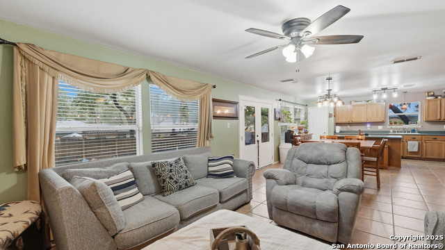 Image 16 of 41 For 9335 Overland Way