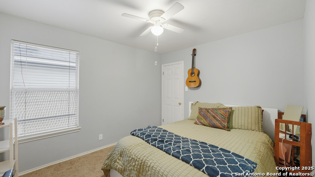 Image 27 of 41 For 9335 Overland Way