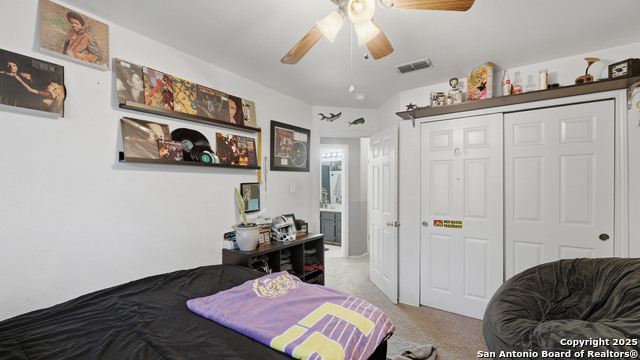 Image 30 of 41 For 9335 Overland Way