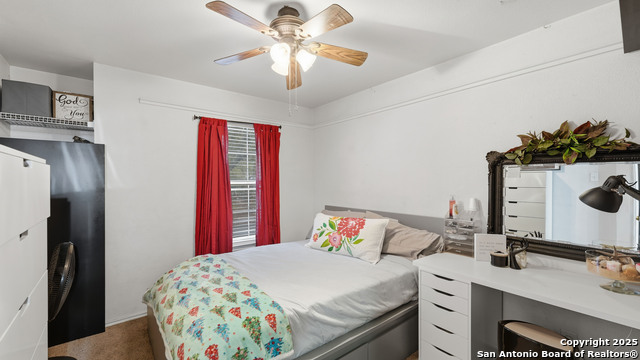 Image 32 of 41 For 9335 Overland Way