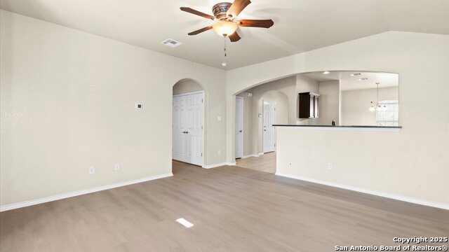 Image 10 of 25 For 7411 Hazel  