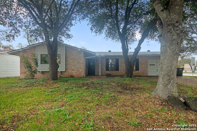 Details for 800 Brooks Ave, Schertz, TX 78154