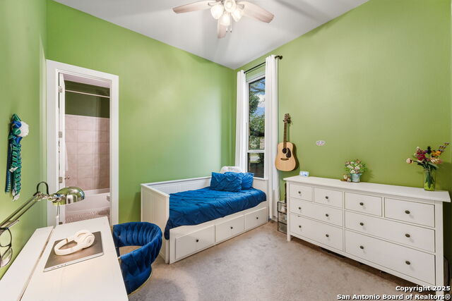 Image 29 of 44 For 120 Quiet Oak