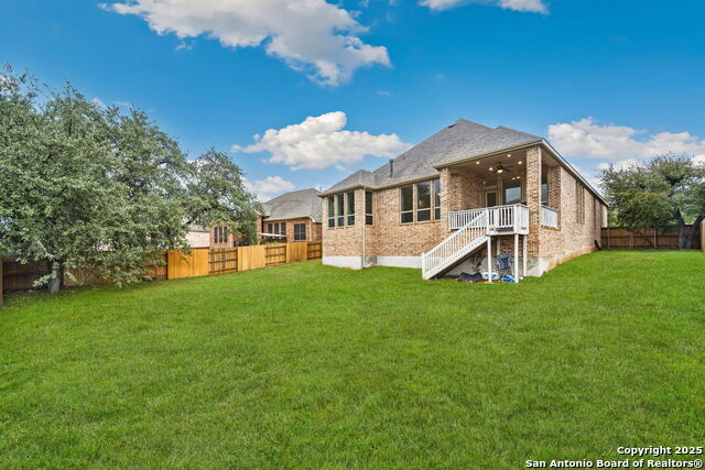 Image 33 of 44 For 120 Quiet Oak