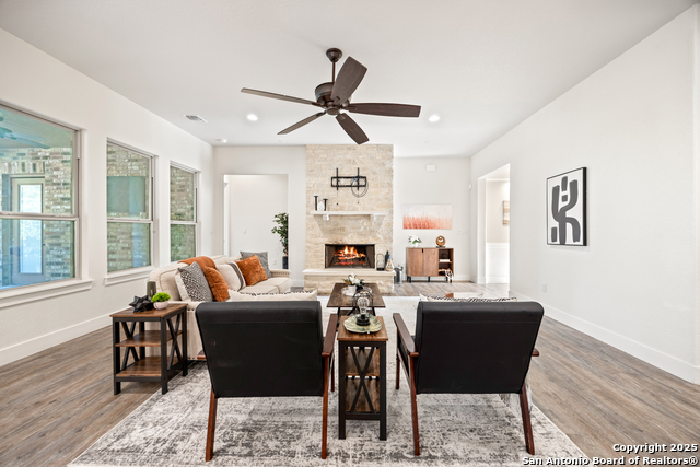 Image 21 of 63 For 1015 Broken Spoke