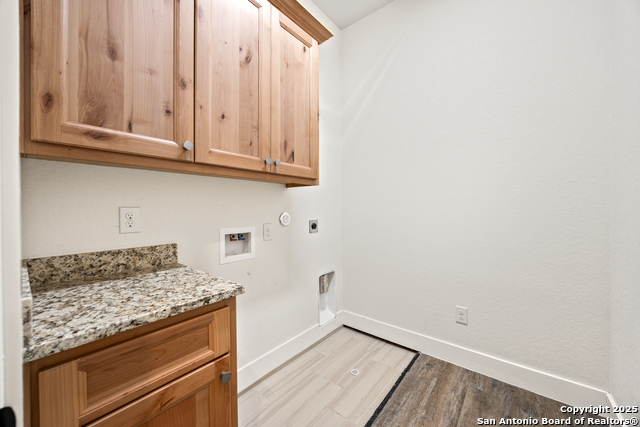 Image 44 of 63 For 1015 Broken Spoke