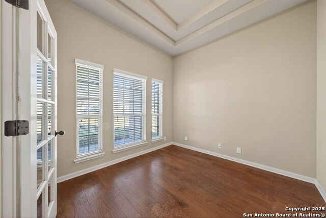 Image 24 of 34 For 226 Hamburg  