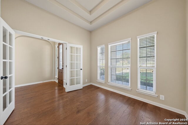 Image 25 of 34 For 226 Hamburg  