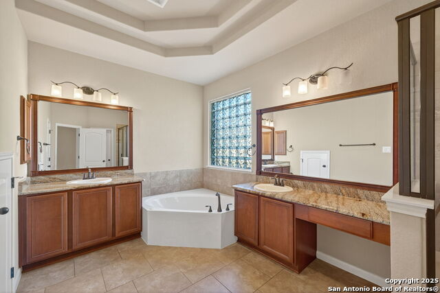 Image 29 of 34 For 226 Hamburg  