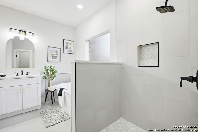 Image 27 of 35 For 13319 Overglen