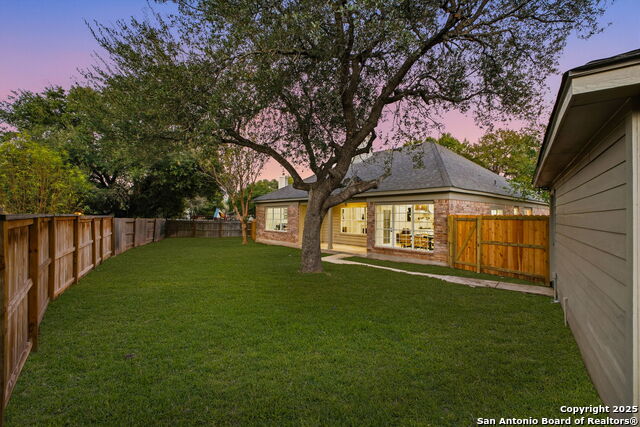 Image 34 of 35 For 13319 Overglen