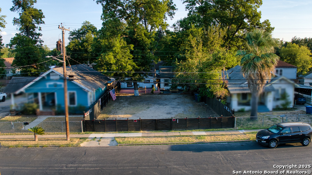 Image 10 of 11 For 444 Taft Blvd  B