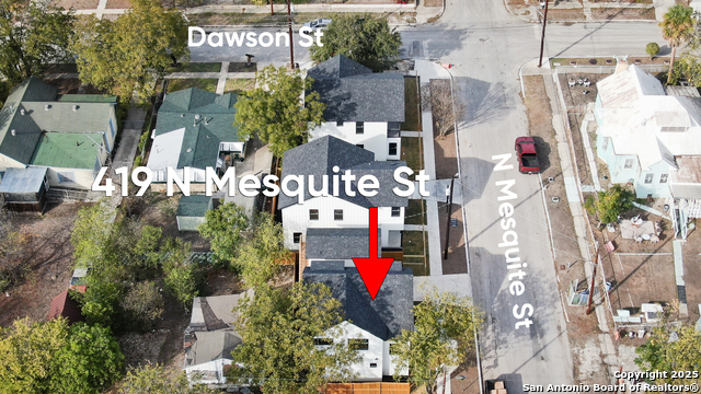 Image 36 of 50 For 419 N Mesquite St