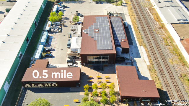 Image 12 of 21 For 419 N Mesquite St  2