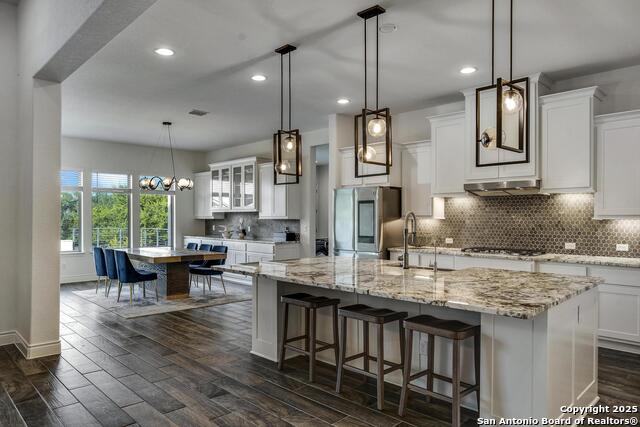 Image 12 of 51 For 982 Belle Oaks