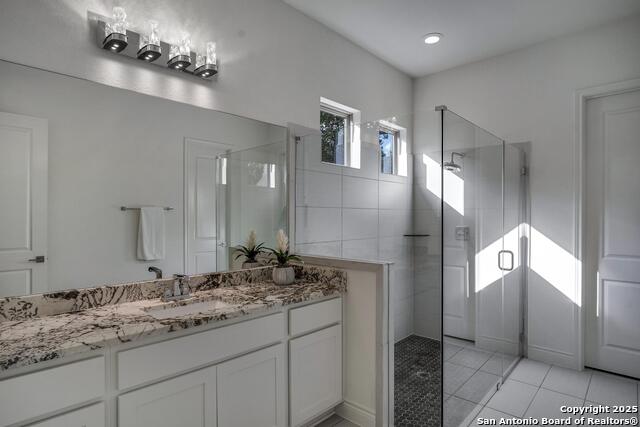 Image 21 of 51 For 982 Belle Oaks