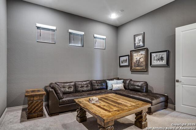 Image 25 of 51 For 982 Belle Oaks