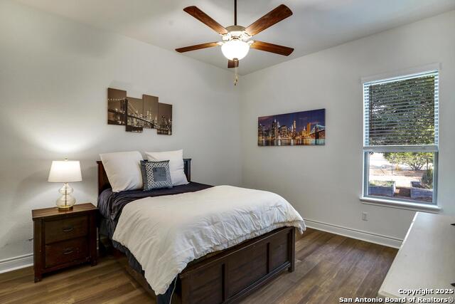 Image 26 of 51 For 982 Belle Oaks