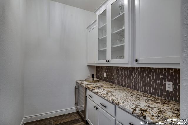 Image 31 of 51 For 982 Belle Oaks