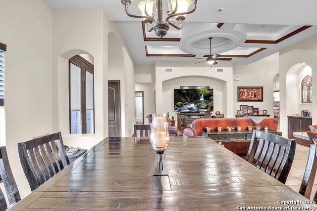 Image 20 of 34 For 317 Altozano Dr