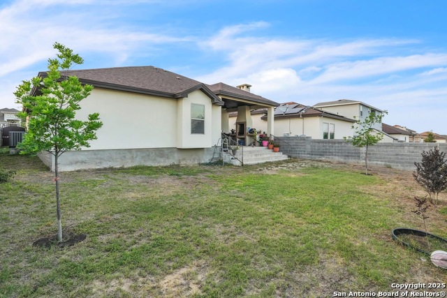 Image 32 of 34 For 317 Altozano Dr