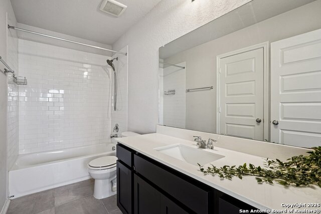 Image 29 of 44 For 6806 Prue Rd 27