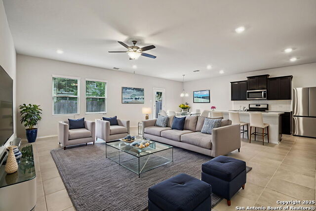 Image 4 of 44 For 6806 Prue Rd 27