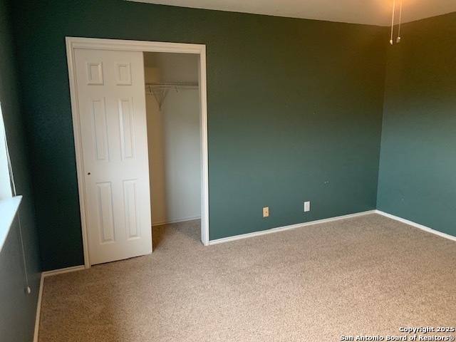 Image 14 of 21 For 160 Latigo Lane 187