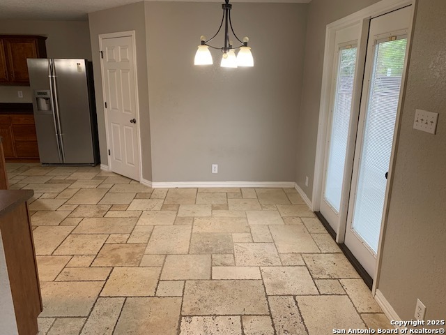 Image 7 of 21 For 160 Latigo Lane 187