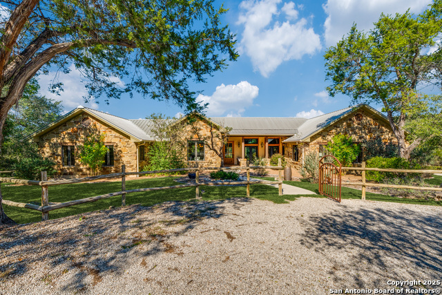 Image 2 of 39 For 701 Riverbend Blvd.